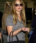 jenniferlawrenceorg02.jpg