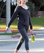 jenniferlawrenceorg04.jpg