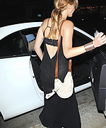 jenniferlawrenceorg0002.jpg