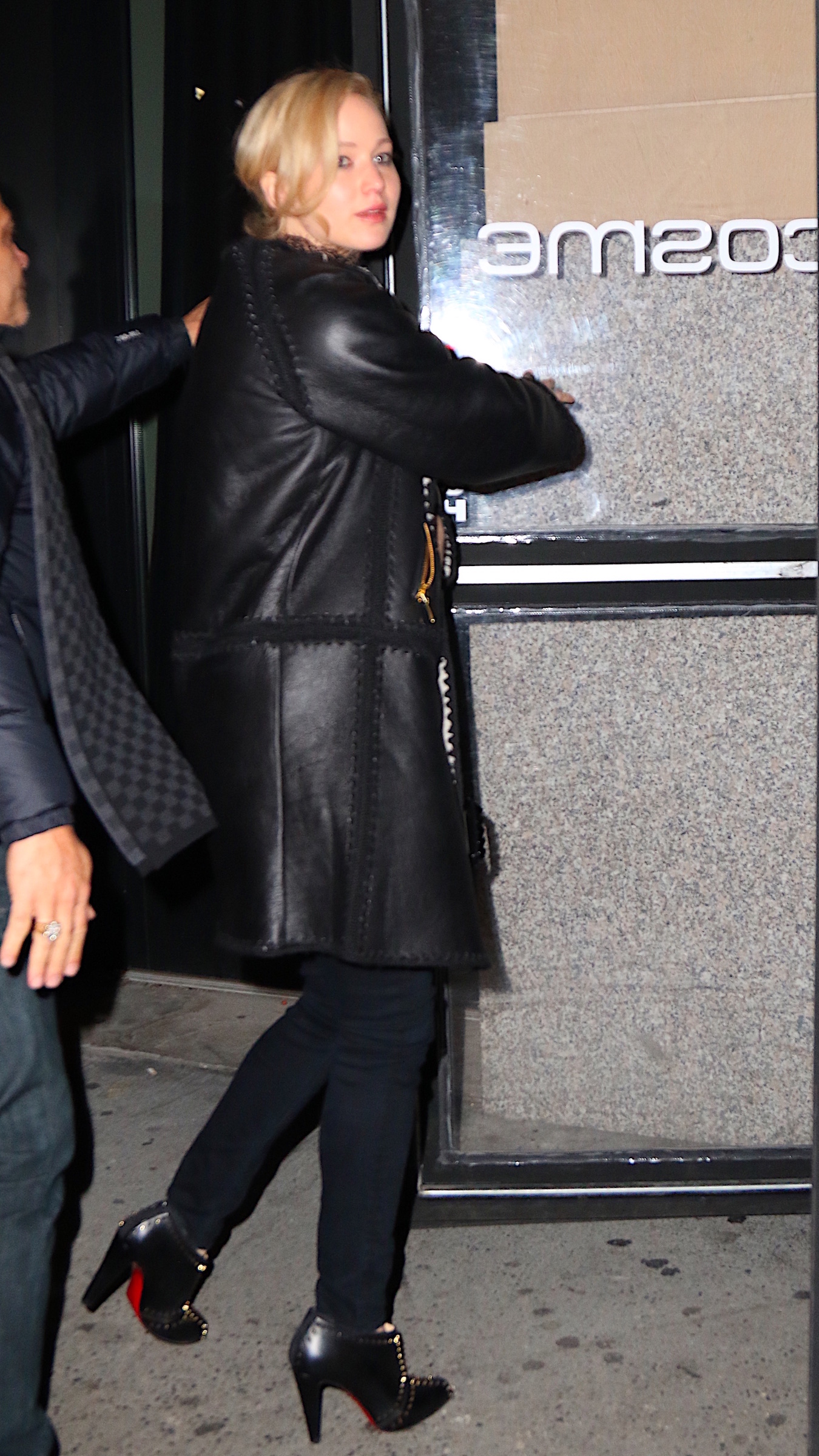 jenniferlawrenceorg071.jpg