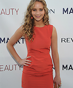 jenniferlawrenceorg0002.jpg