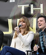 jenniferlawrenceorg3.jpg