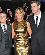 Jennifer_Lawrence_The_Hunger_Games_Premiere_J0001_024.jpg