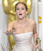 jenniferlawrenceorg448.jpg
