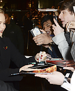 jenniferlawrenceorg080.jpg
