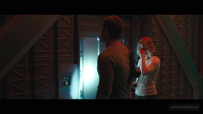 jlaw0127.jpg