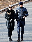 jennifer-lawrence-and-darren-aronofsky-out-at-central-park-in-new-york-march-31-2017_401061615.jpg