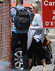 jennifer-lawrence-at-airport-in-florence_804045331.jpg