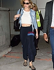 jennifer-lawrence-at-jfk-airport-in-new-york-september-23-2016_424061748.jpg