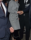 jennifer-lawrence-leaving-her-hotel-in-london-december-01-2016_702121429.jpg