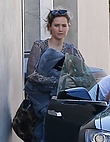 jennifer-lawrence-out-and-about-in-malibu-august-28-2016_230094241.jpg