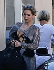 jennifer-lawrence-out-and-about-in-malibu-august-28-2016_930094241.jpg