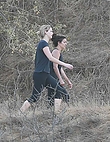 jennifer-lawrence-out-hiking-in-los-angeles-august-28-2016_1330094248.jpg