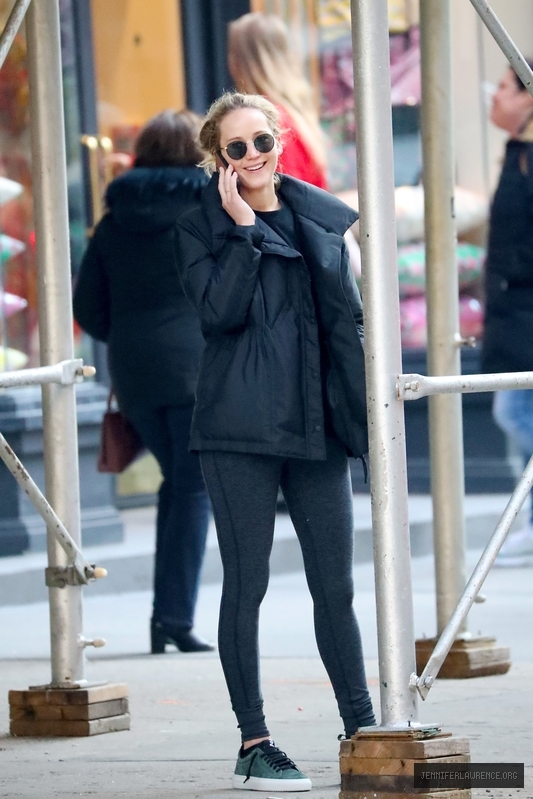 JLO17~4.jpg