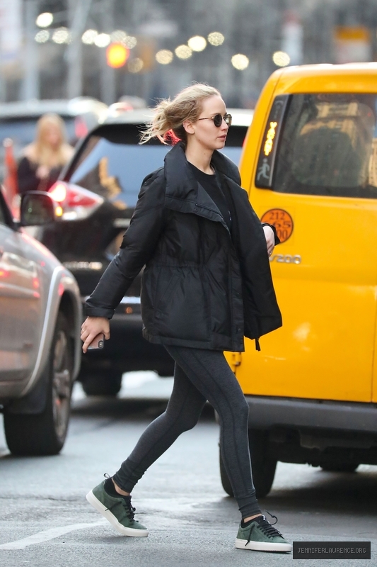 JLO9~6.jpg