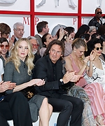 Filename=JLO24~1.jpg
Filesize=877KiB
Dimensions=2048x1365
Date added=Feb 27, 2019 JLO24~1.jpg